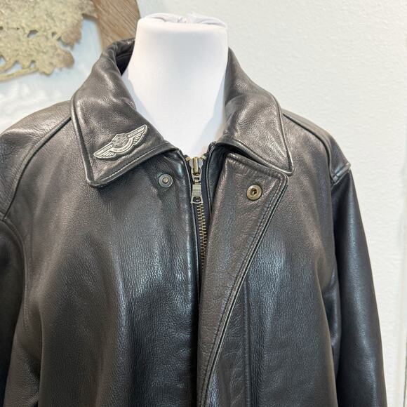 Vintage Eddie Bauer Leather Bomber Jacket Black Medium + Harley Davidson Pin - Picture 4 of 15